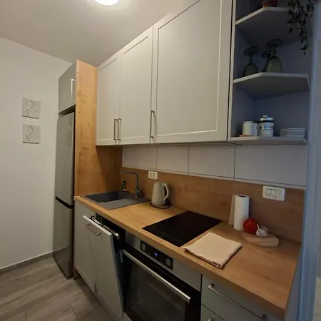Bonvenon2center Апартаменты *
