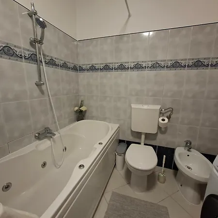 Bonvenon2center Апартаменты *